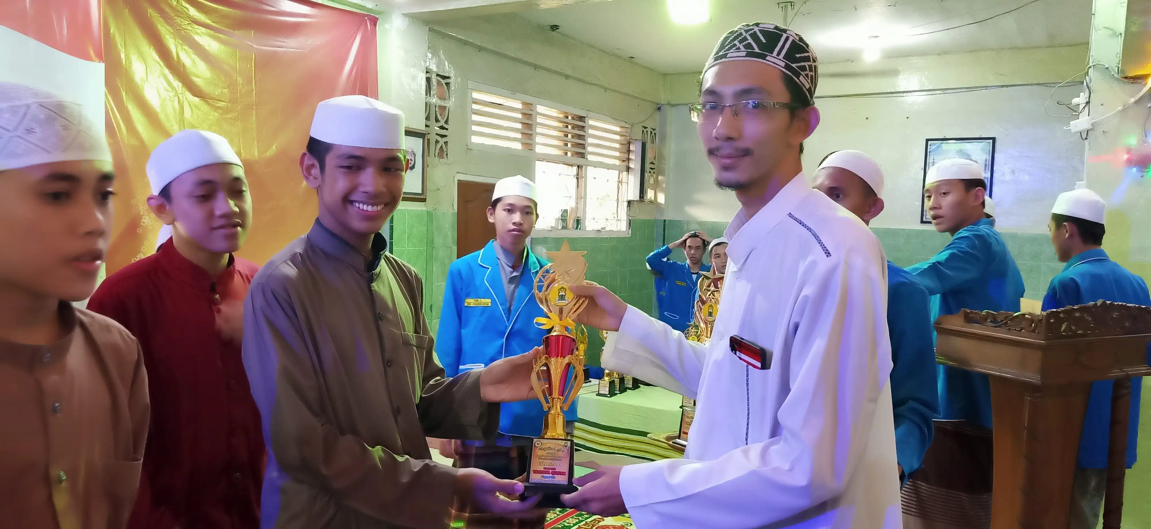 Pembagian Hadiah 41